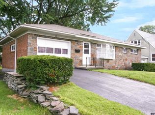 27 Edenburg Ave, Albany, NY 12203