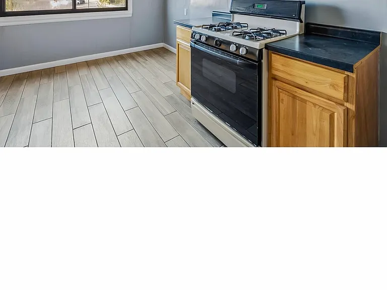32 Orel Ave #9 — Photo 9