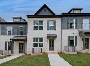 305 Daybreak Ln, Newnan, GA 30265