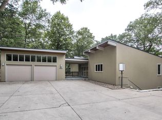 1738 11th Ave NE, Rochester, MN 55906