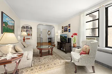 225 West 25th Street