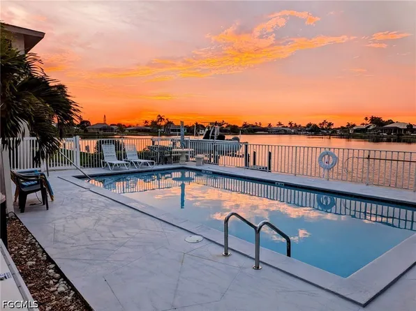 131 SW 47th Ter APT 205, Cape Coral, FL 33914