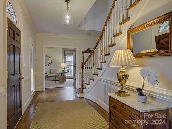 3rd image of 8005 Maremont Ct