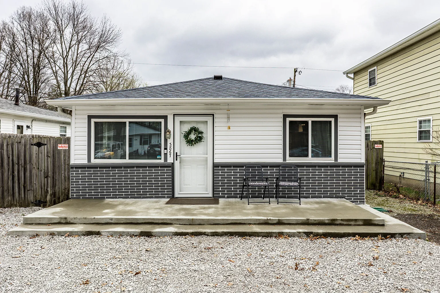 3867 Asbury St photo 1