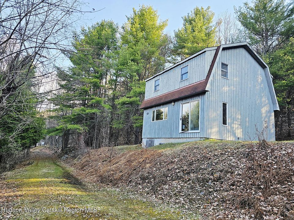 1st image of 224 High Pine Meadows Road