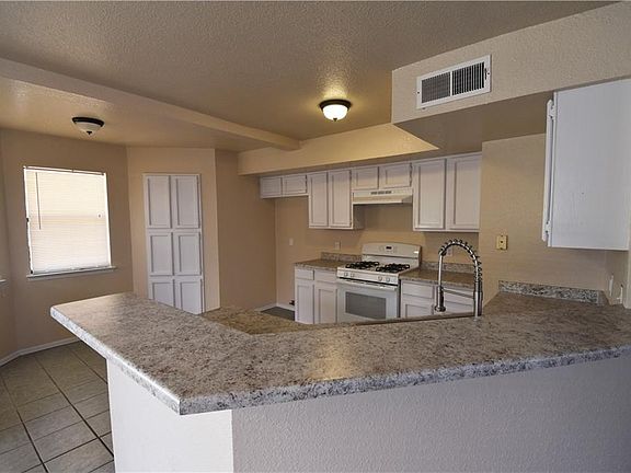 5th image of 11937 McAuliffe Dr