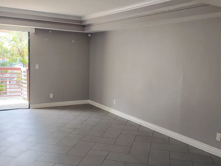 3329 W Danbury Dr #216 — Photo 1