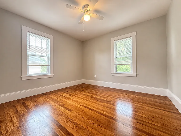 32 Quincy St #32 — Photo 11