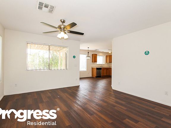 4th image of 16541 W Belleview St