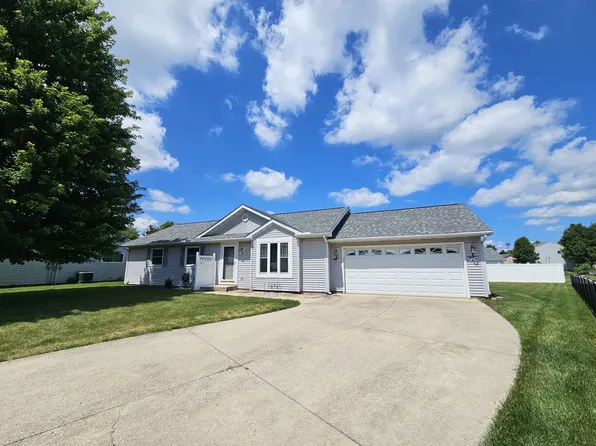 1410 Carrol St, Sidney, OH 45365