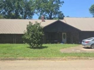 2201 N 4th St, McAlester, OK 74501