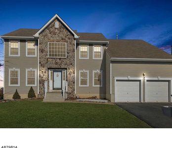 912 Timberline Dr, Lake Hopatcong, NJ, 07849