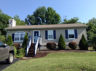 3635 Ashley Ct, Kunkletown, PA 18058
