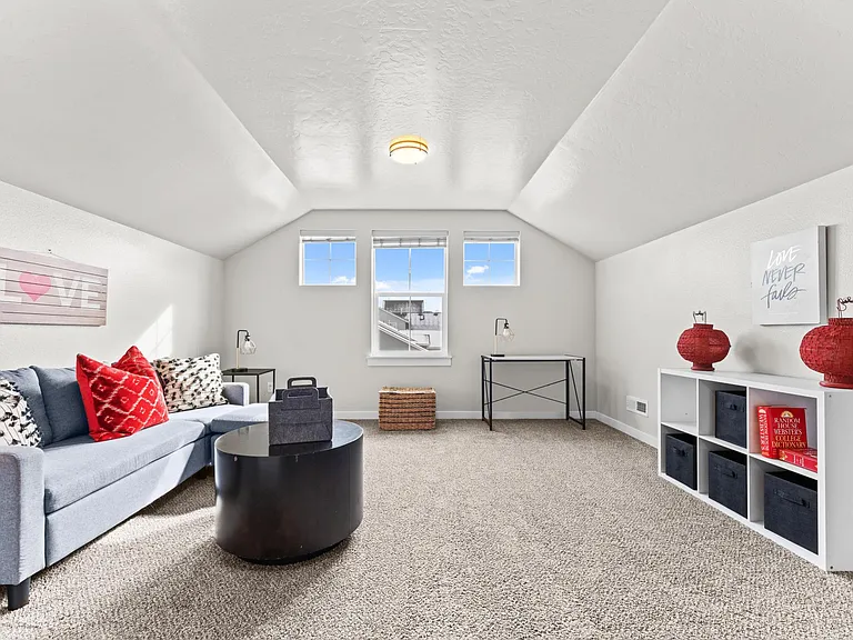 5263 N Adale Ave — Photo 21