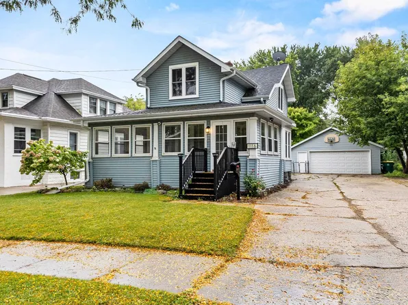 1116 Lawe St, Green Bay, WI 54301
