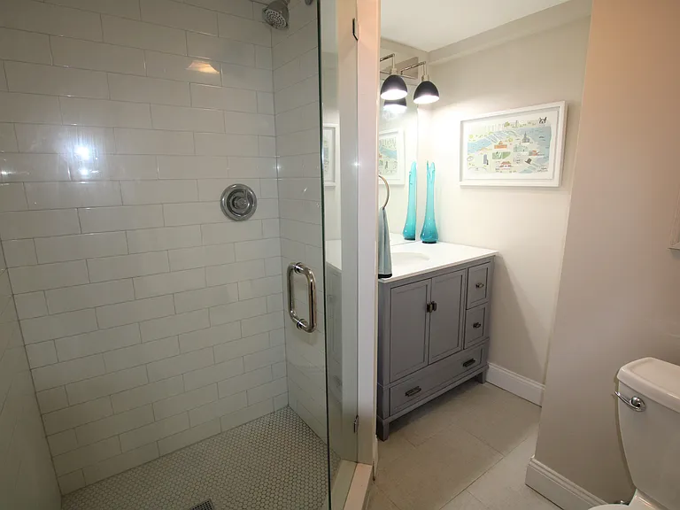 59 Strathmore Rd #1 — Photo 6