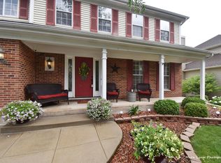 1150 Sandhurst Ln, Carol Stream, IL 60188