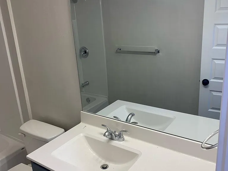 3051 W Edgewood St #1 — Photo 3