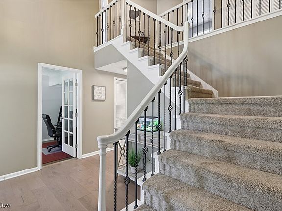 4th image of 6095 Sandpiper Ln