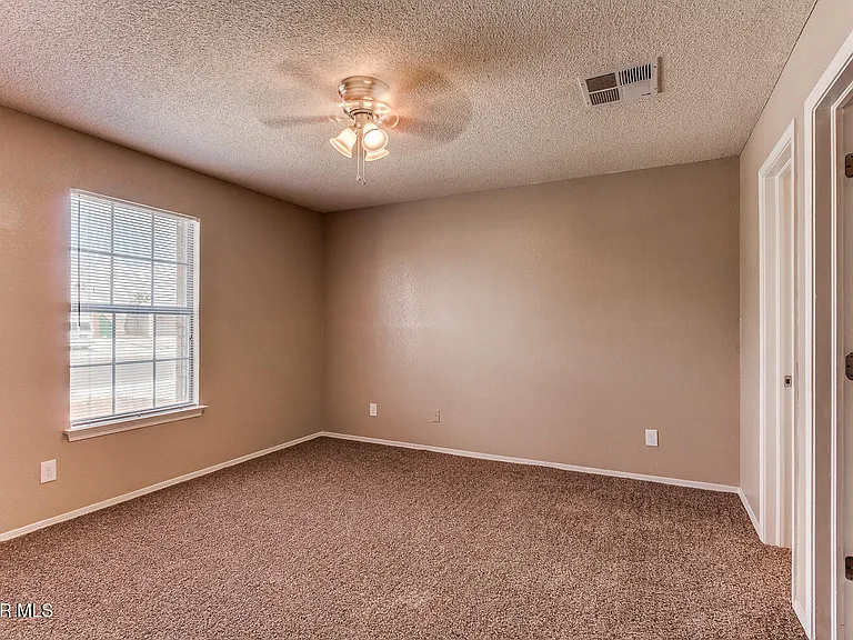 12494 Tierra Bella Dr — Photo 11