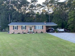 1000 Fire Tower Rd, Walstonburg, NC 27888