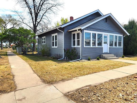 2nd image of 130 N 2nd Ave
