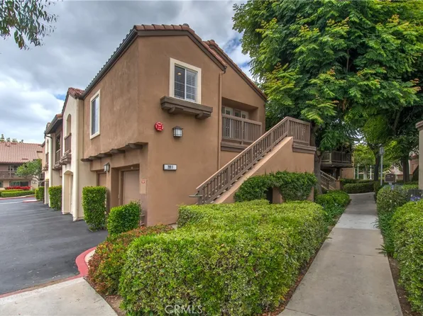 201 S Grisly Canyon Dr Unit F, Orange, CA 92869