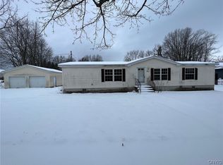 363 Bay St, Cape Vincent, NY 13618