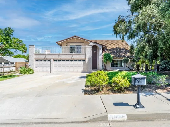 11880 Sierra Glen Dr, Riverside, CA 92505