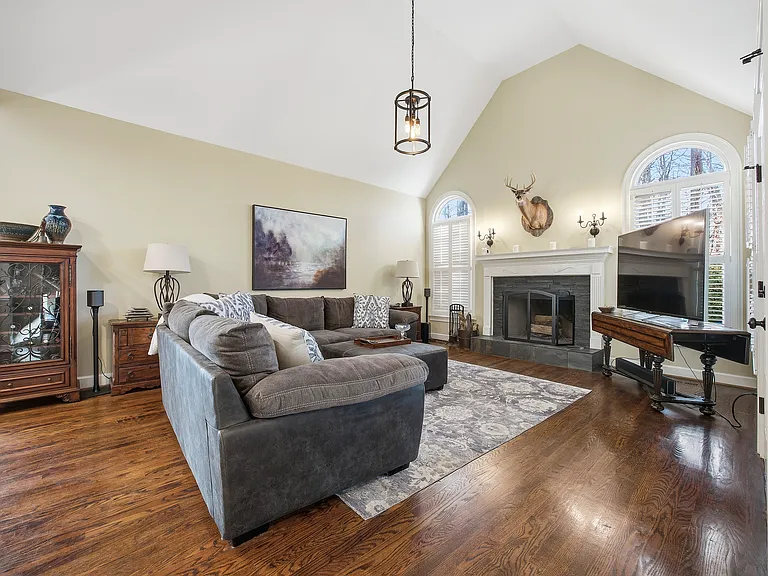 485 Abbeywood Dr — Photo 14