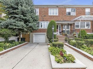 (Undisclosed Address), Whitestone, NY 11357
