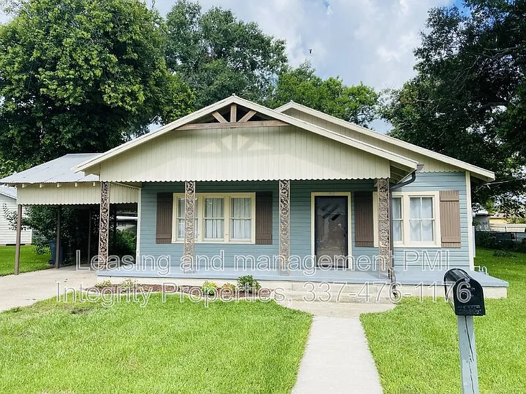 306 S Lee Ave — Photo 17