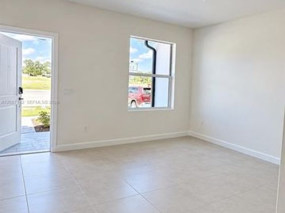 4th image of 17884 SW 358th St #1