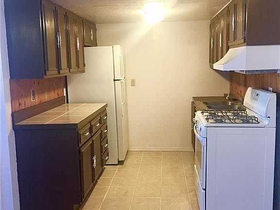5th image of 2328 Silver Ave