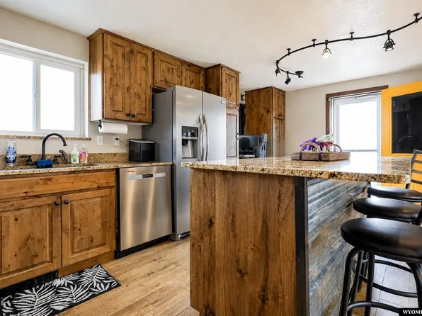 30 Elk Dr, Bear River, WY 82930