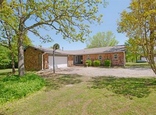 2544 N 255th Rd, Mounds, OK 74047