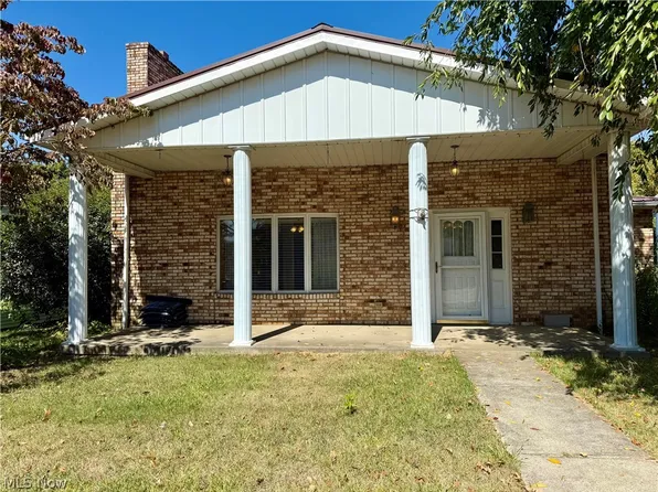 46605 Main St, Jacobsburg, OH 43933