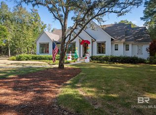 201 Flatwoods Dr, Fairhope, AL 36532