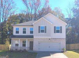 496 Red Dragon Drs, Jefferson, GA 30549