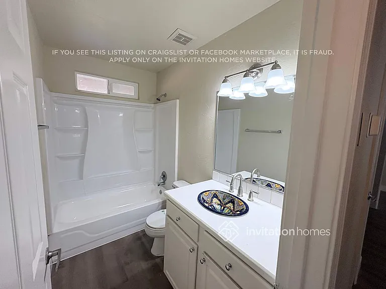 2627 N 70th Pl — Photo 12