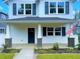 60 E Compass Ln, Allyn, WA 98524