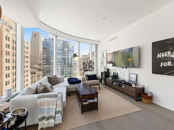 50 West St APT 32A, New York, NY 10006