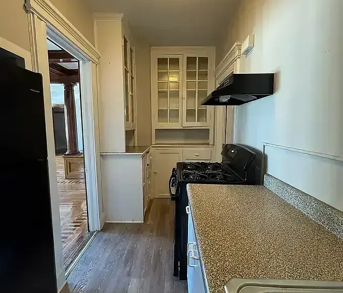 633 Orange St #3F — Photo 13