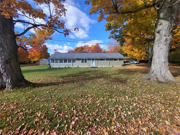 9313 S Lake Rd, Espyville, PA 16424