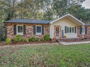 356 Whitethorn Dr, Gastonia, NC 28054