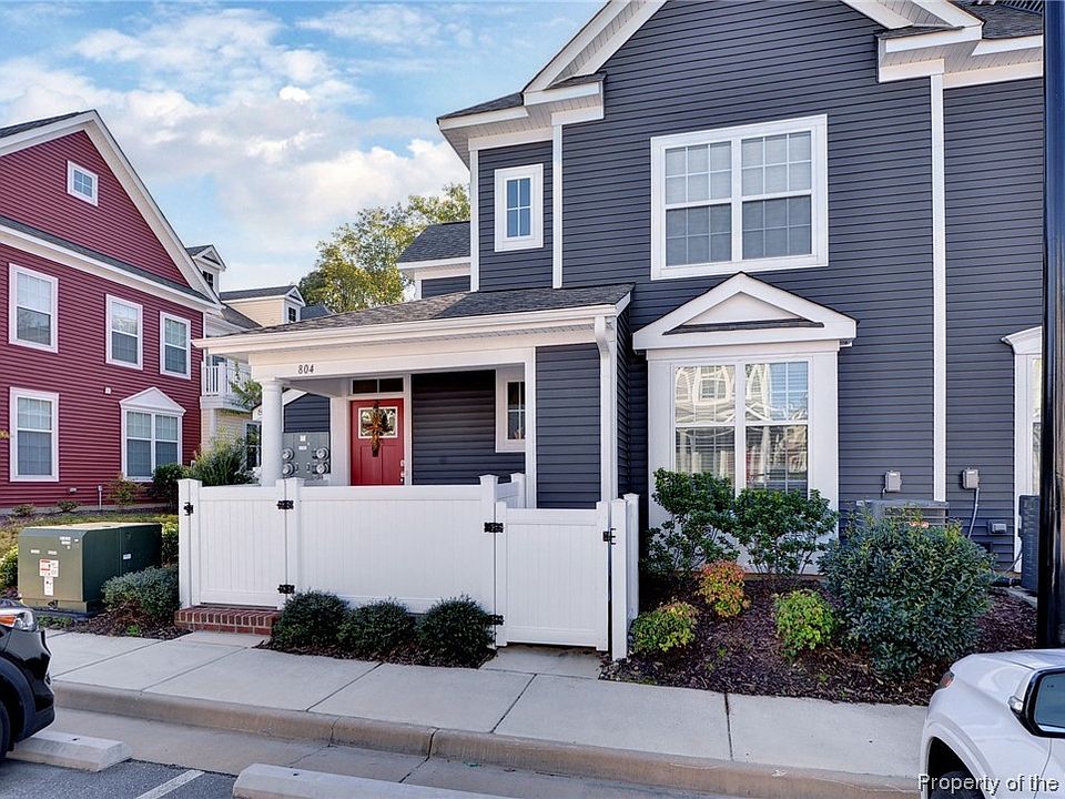 1st image of 804 Promenade Ln Unit 8-04