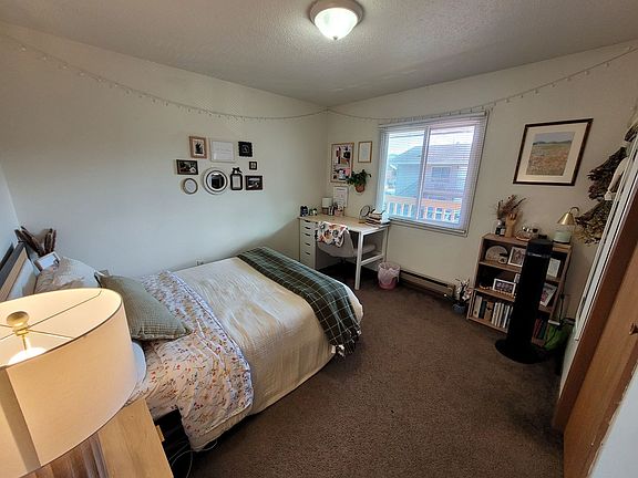 4th image of 1317 Vine St APT 1