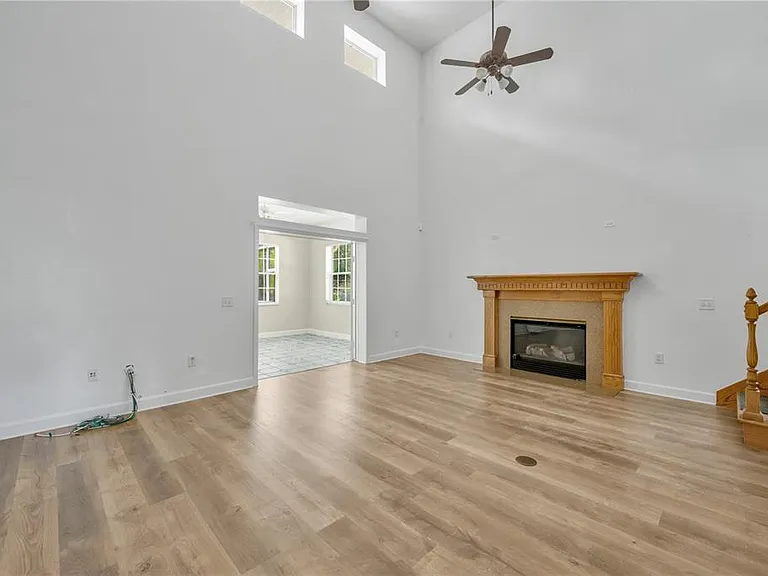 1507 W Windhorst Rd — Photo 14