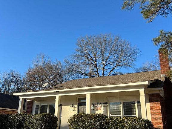 2nd image of 646 Bryceland Blvd