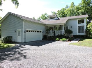 25 Skylark Ln, Newland, NC 28646